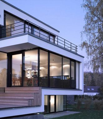 Остекление коттеджей в Реутове